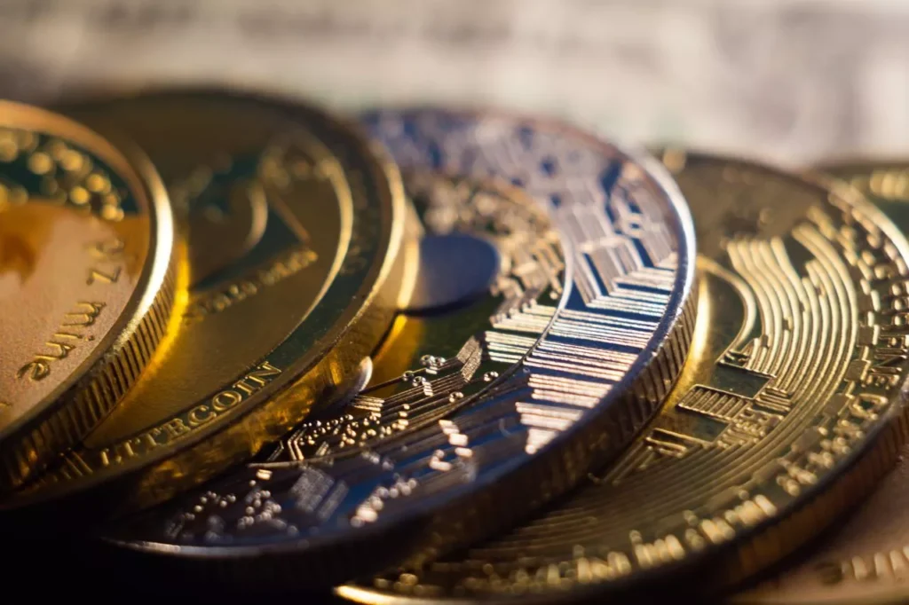 16 Altcoin: Fantom da Listede