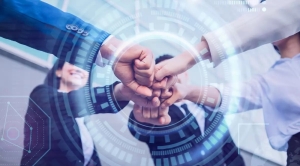 Bu Altcoin Büyük Ortaklıklara İmza Attı!