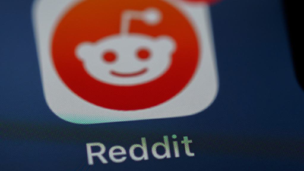 reddit 2 brett jordan unsplash bigpic 1636373724921