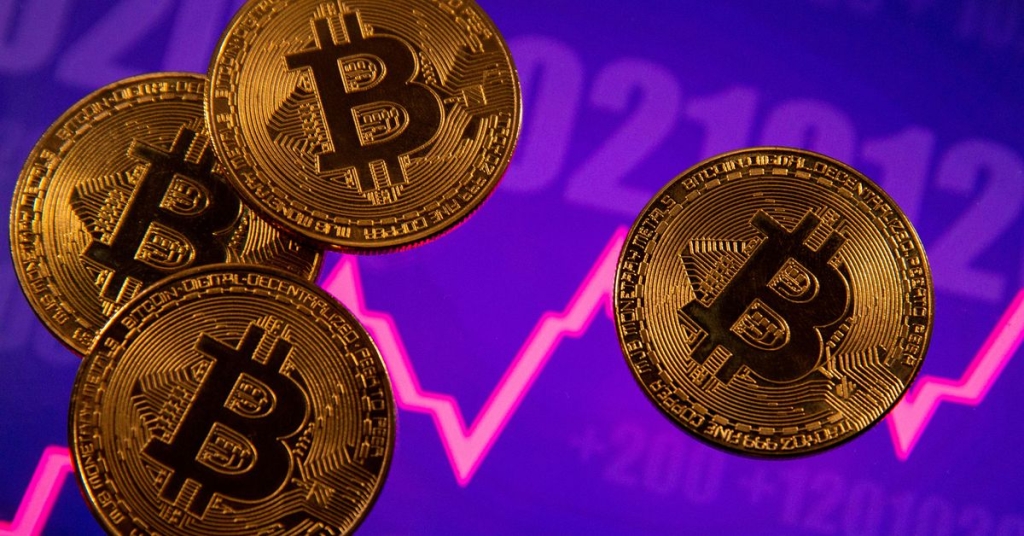 Üst Düzey Analist Son Bitcoin Tahminini Duyurdu! Tuzağa Düşmeyin!