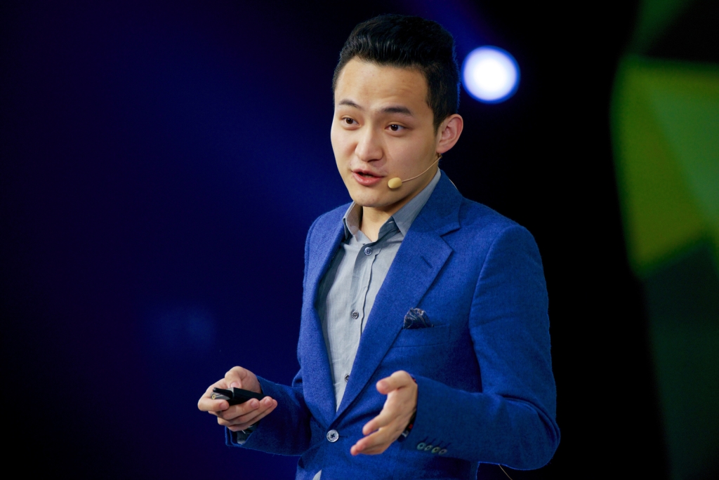 Dikkat: TRON Mucidi AAVE, SHIB ve Bu 5 Coin’i Alıyor!