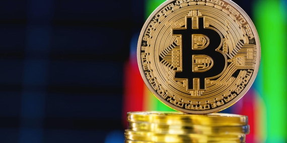 Ünlü Bitcoin Boğası: BTC, Bu Varlığın Tahtını Sarsacak!